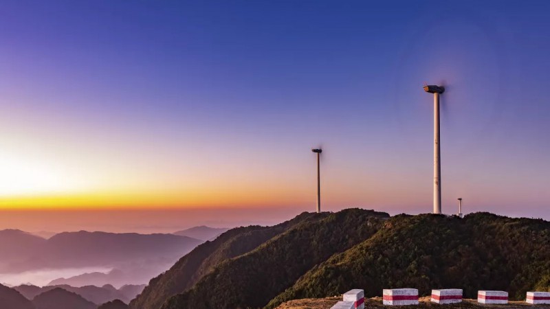 舞動(dòng)晨曦、東方 電氣風(fēng)電有限公司、黃 斌